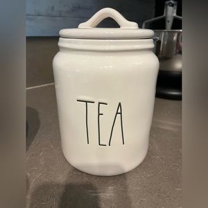 Rae Dunn TEA canister with lid
